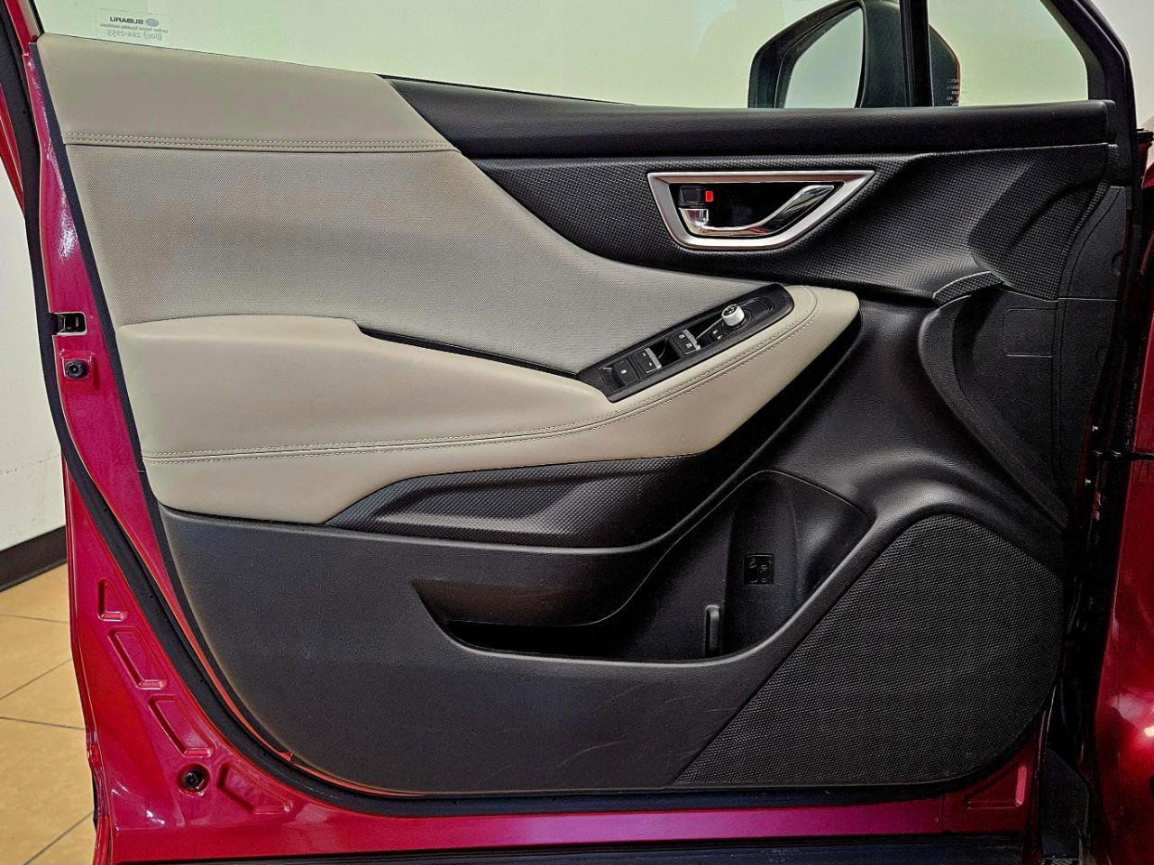 Used 2019 Subaru Forester Premium w/ All-Weather Package image 9