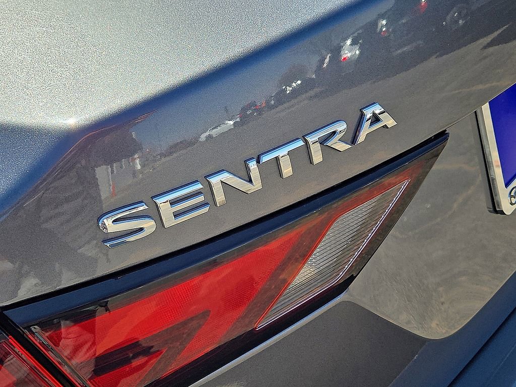 Used 2025 Nissan Sentra SV image 11