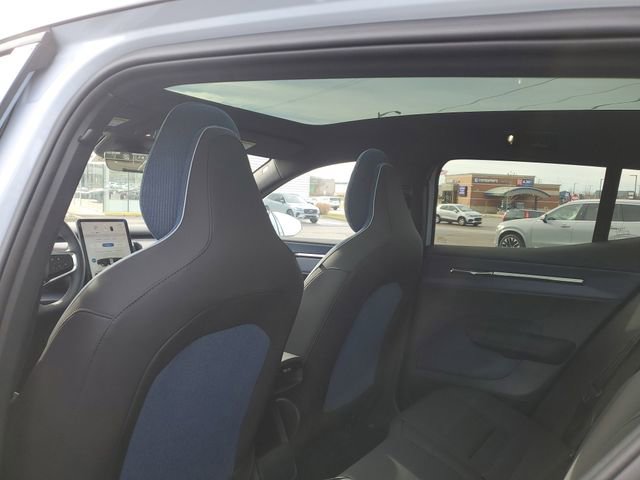 New 2026 Volvo EX30 Plus w/ Climate Package image 24