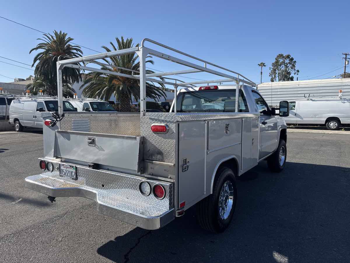 Used 2018 Chevrolet Silverado 2500 W/T RWD image 7