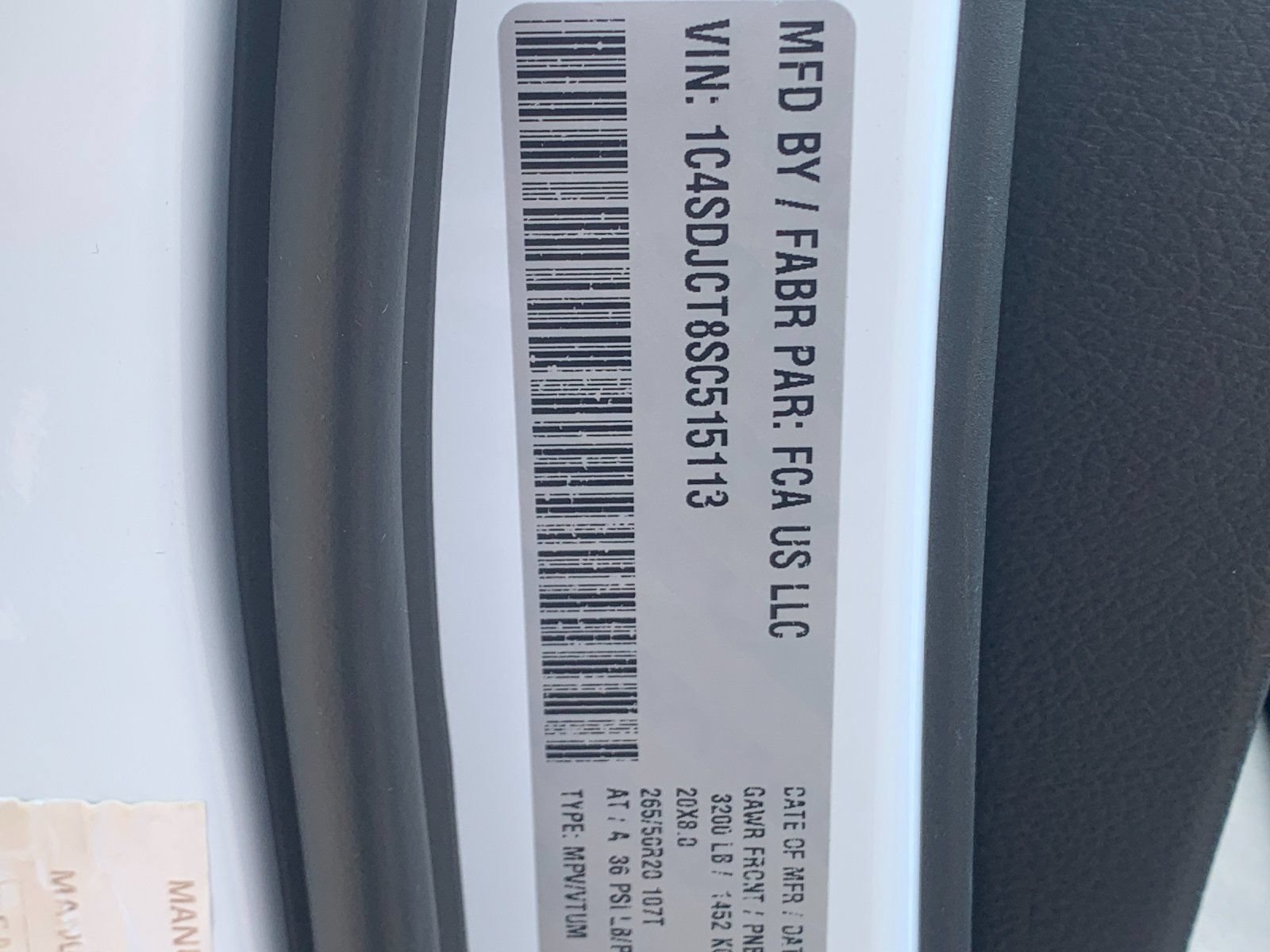 Used 2025 Dodge Durango R/T AWD/4WD image 36
