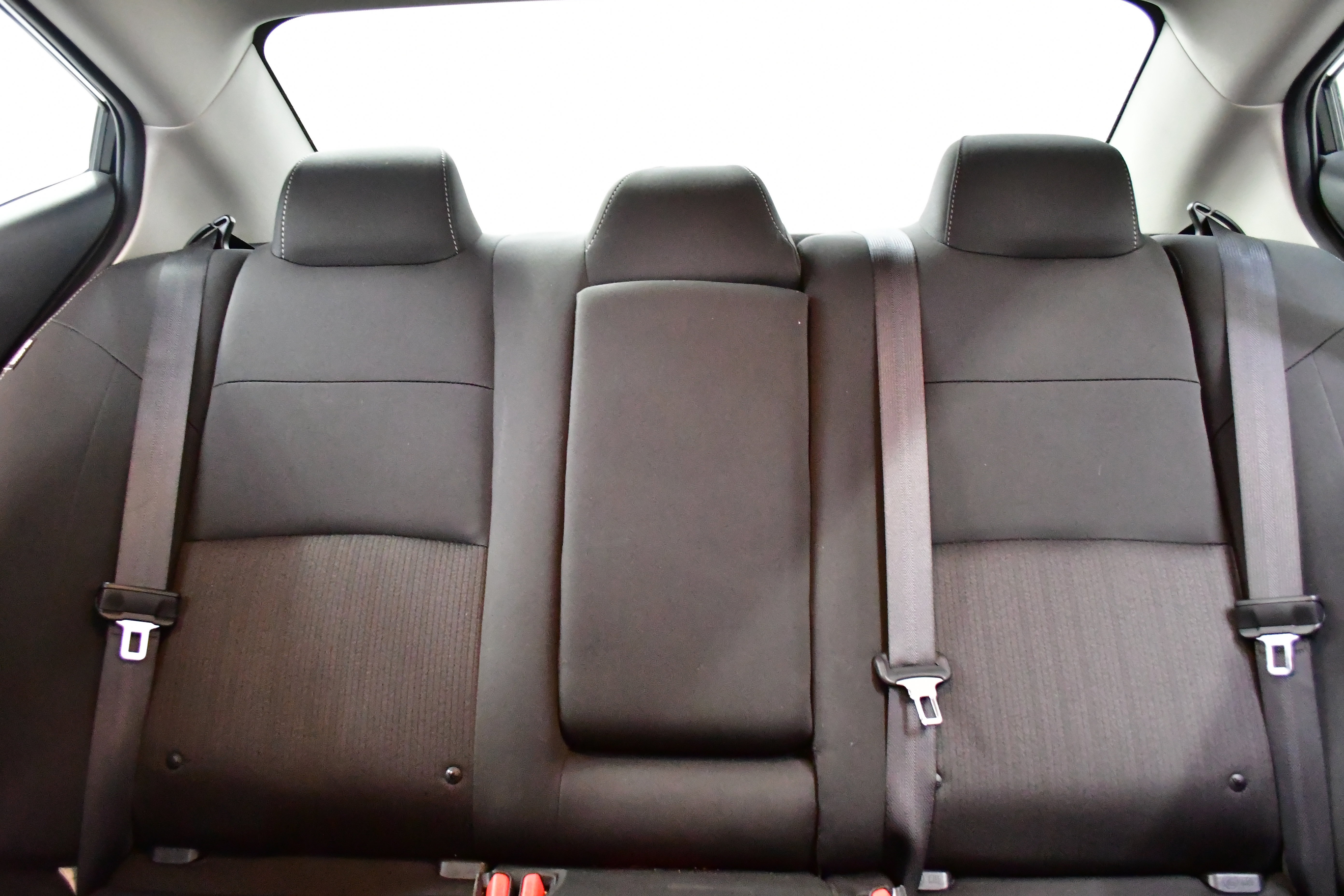 Used 2025 Nissan Altima 2.5 SV FWD image 11
