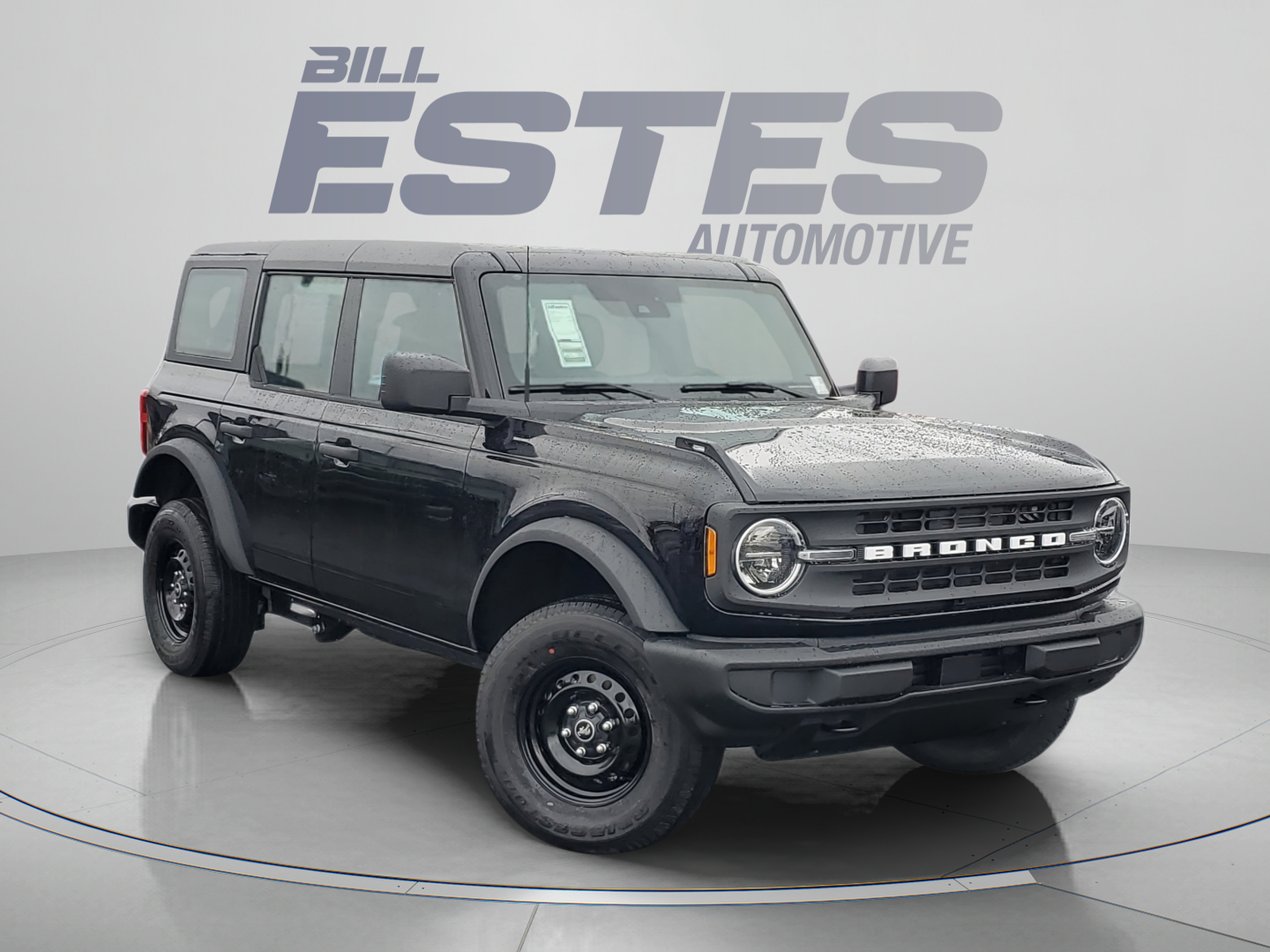New 2025 Ford Bronco 4-Door AWD/4WD image 4