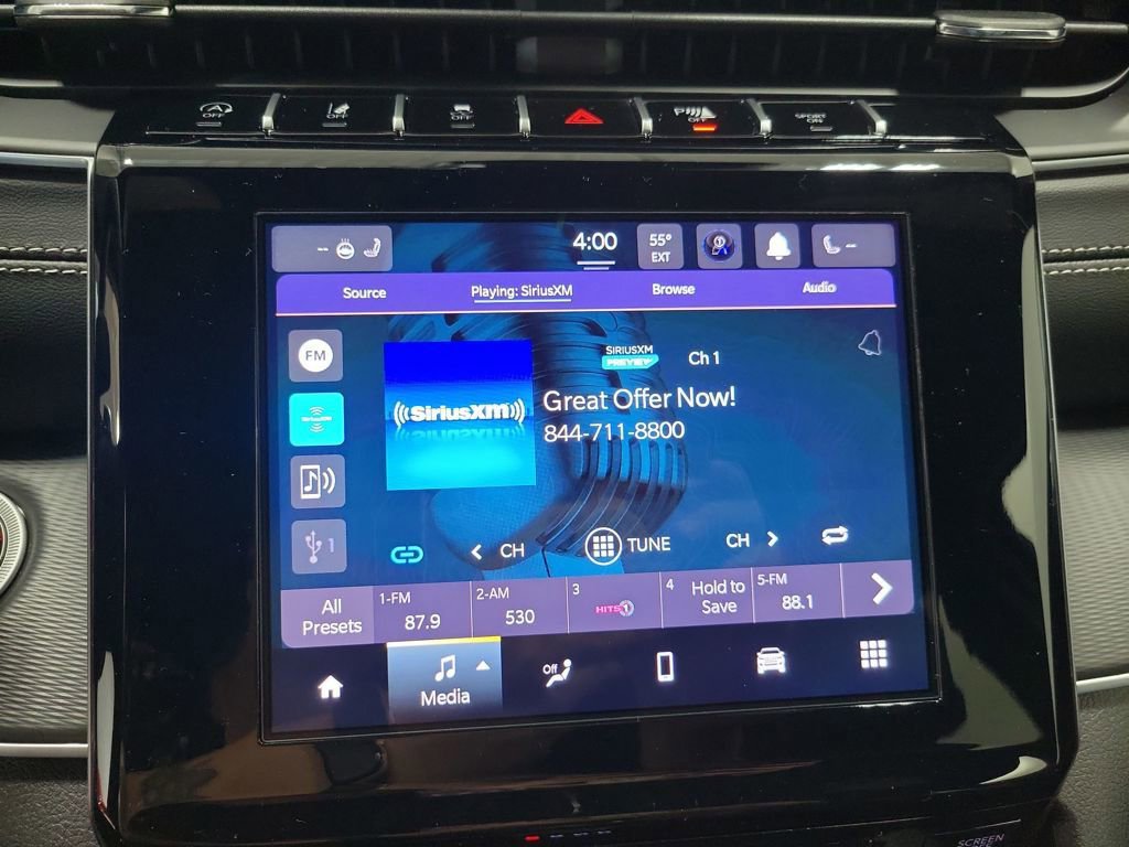 New 2025 Jeep Grand Cherokee L Altitude image 16