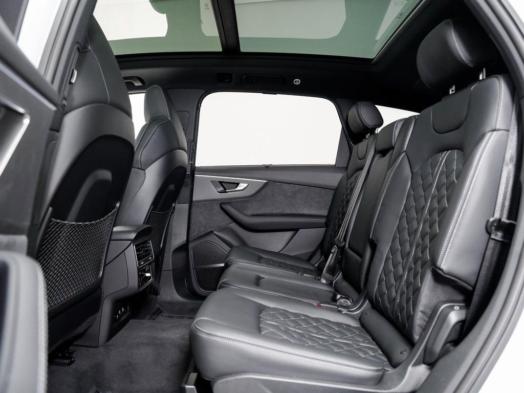 New 2026 Audi SQ7 Premium Plus image 24
