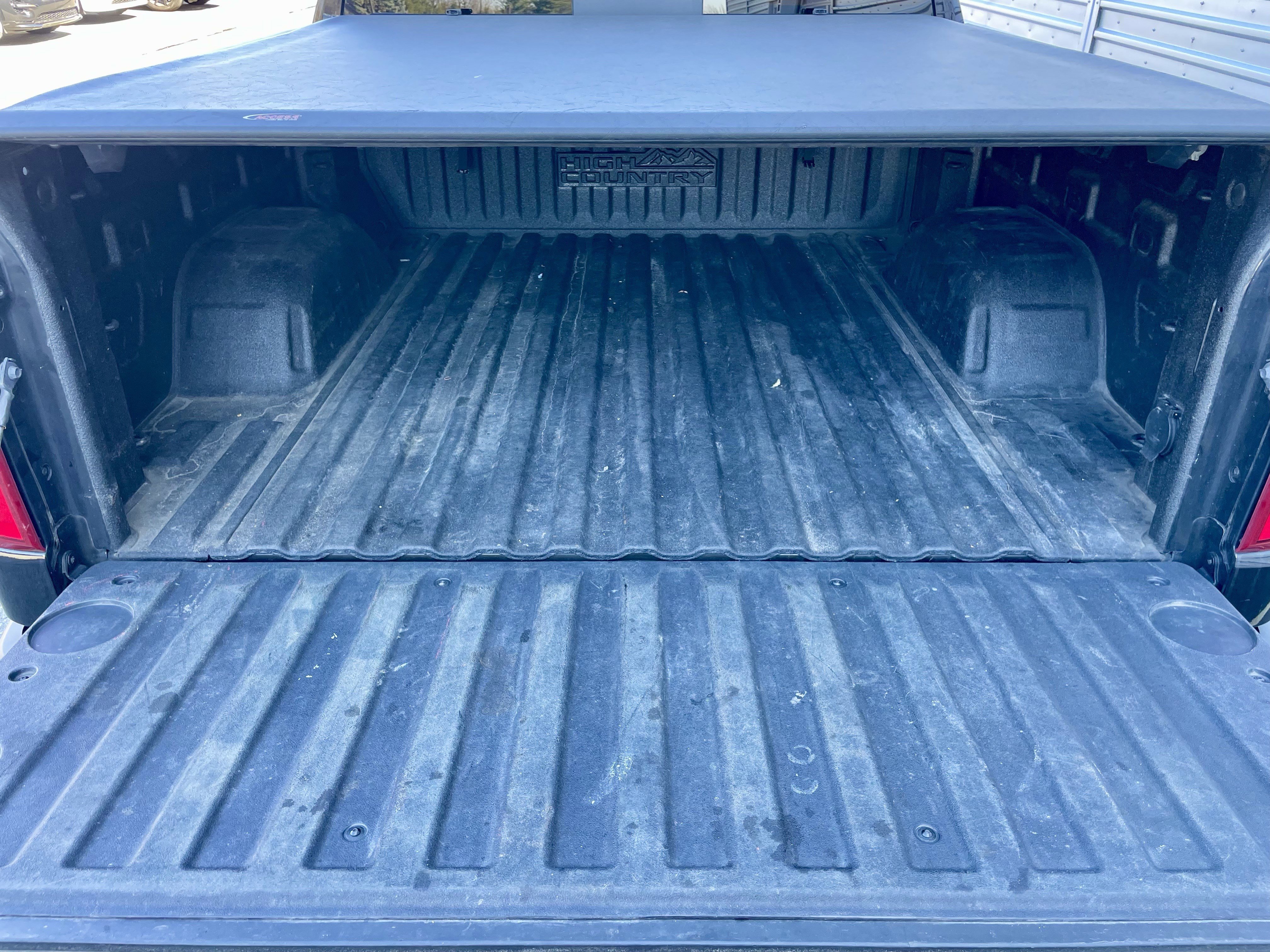 Used 2022 Chevrolet Silverado 1500 High Country w/ High Country Premium Package image 34