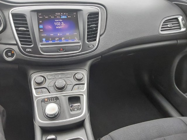 Used 2015 Chrysler 200 Limited w/ Comfort Group FWD image 30