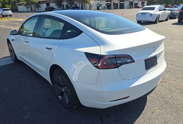 Used 2023 Tesla Model 3 Standard Range RWD image 2