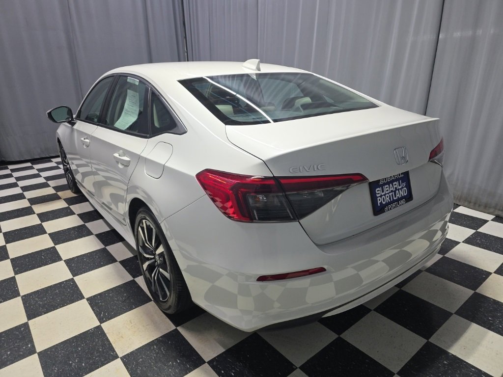 Used 2023 Honda Civic EX image 6
