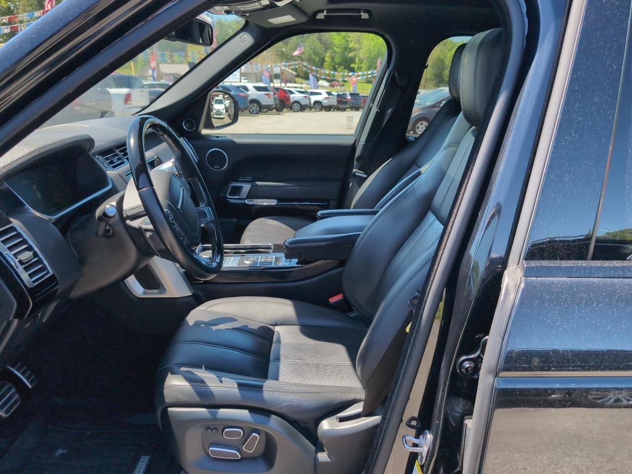 Used 2014 Land Rover Range Rover Supercharged AWD/4WD image 8
