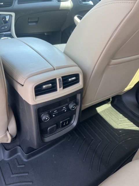 Used 2016 Buick Envision Premium AWD/4WD image 14