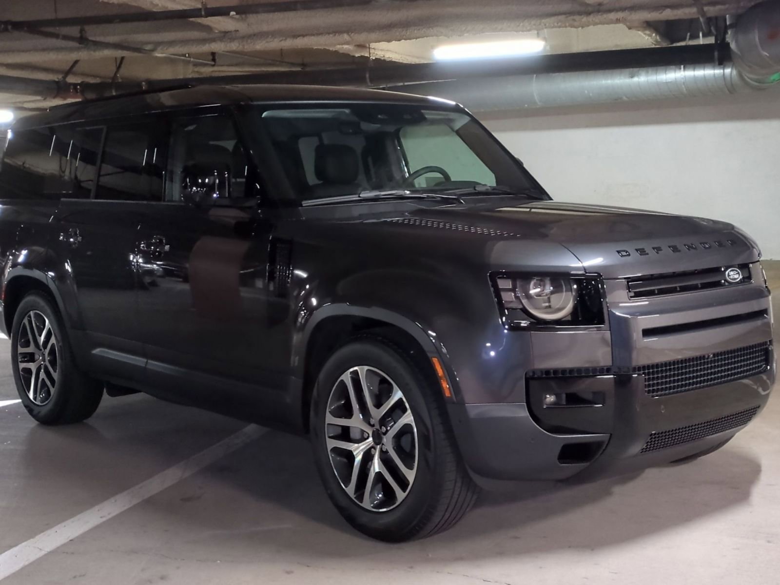 New 2026 Land Rover Defender 130 S image 7