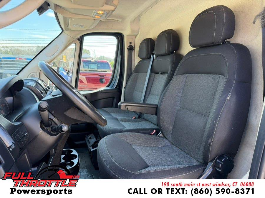 Used 2021 RAM ProMaster 2500 w/ Convenience Group FWD image 18