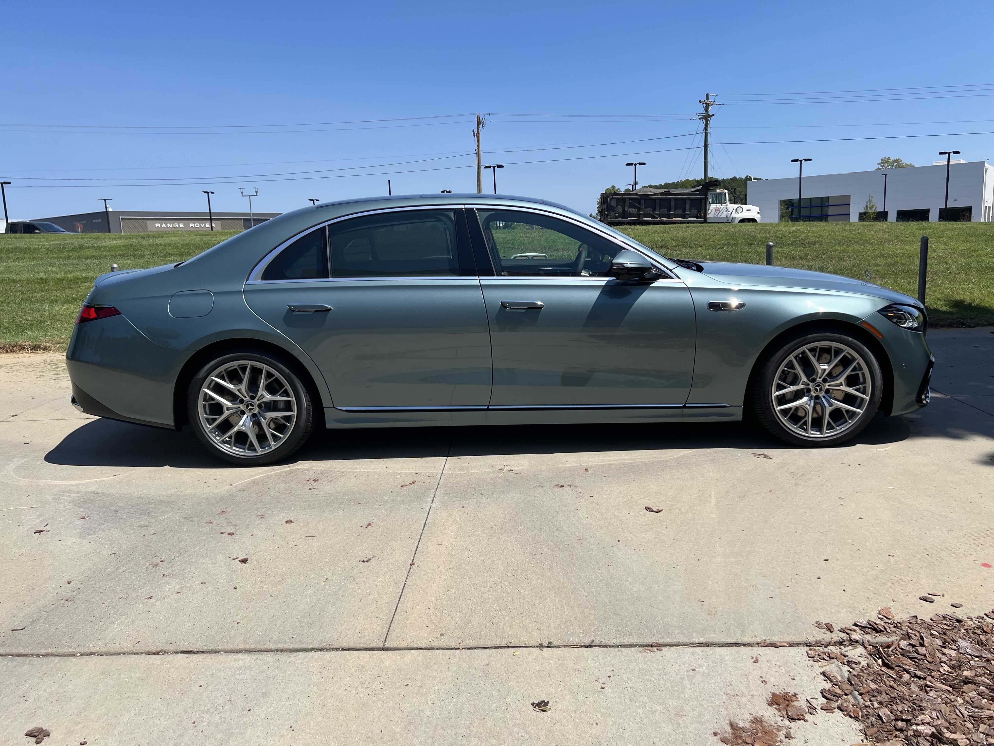 New 2027 Mercedes-Benz S 580 4MATIC Sedan image 10
