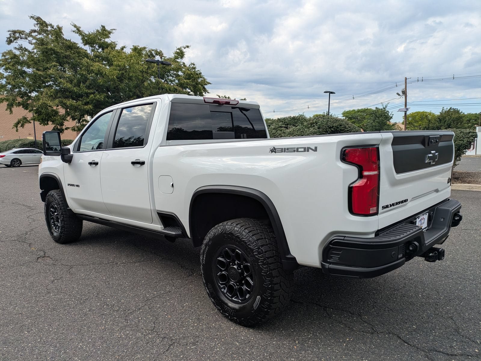 Used 2026 Chevrolet Silverado 2500 ZR2 w/ ZR2 Bison Edition AWD/4WD image 5