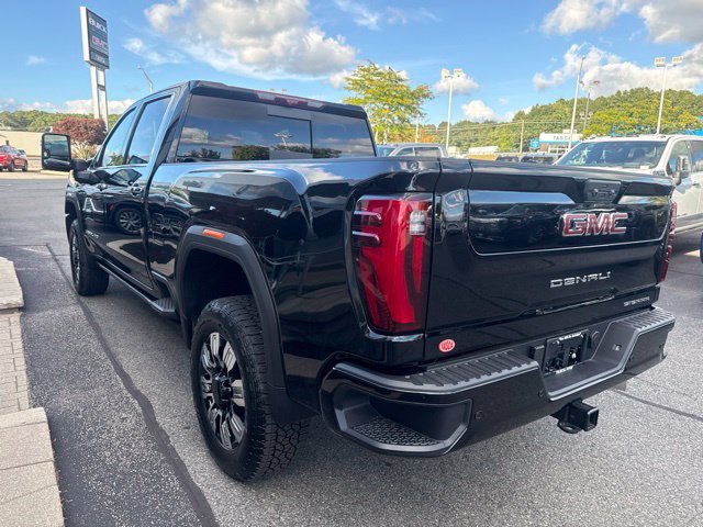 New 2026 GMC Sierra 2500 Denali w/ Denali Reserve Package AWD/4WD image 8