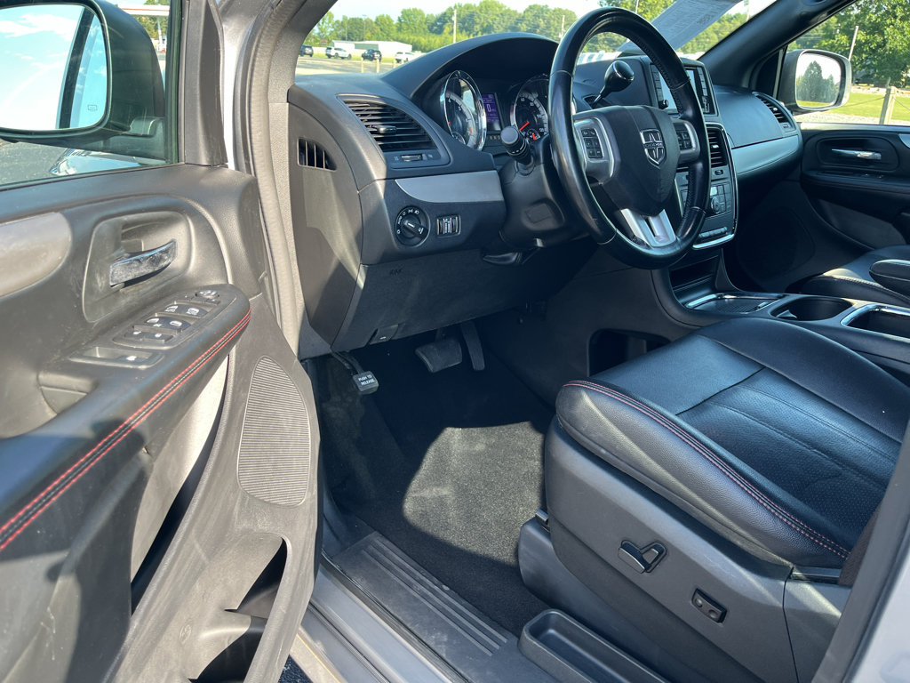 Used 2020 Dodge Grand Caravan GT FWD image 9