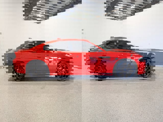 Used 2023 Dodge Charger R/T w/ Blacktop Package image 2