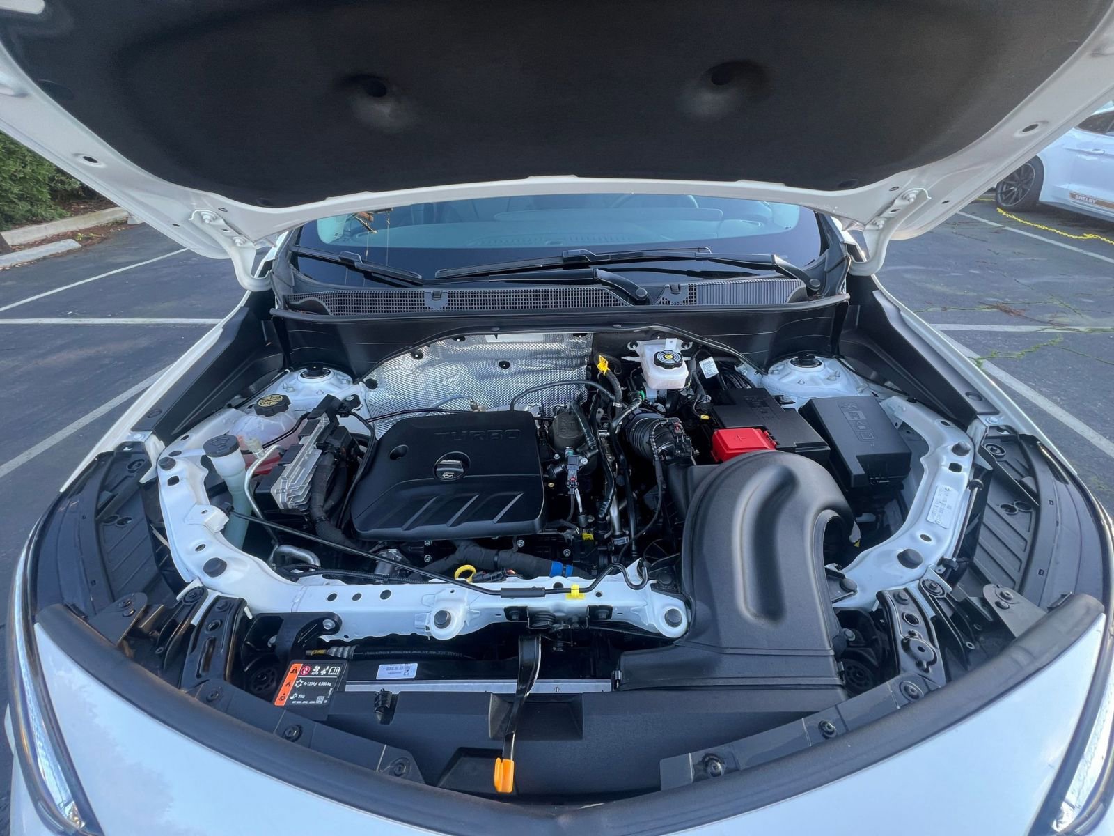 Used 2025 Buick Encore GX Preferred image 32