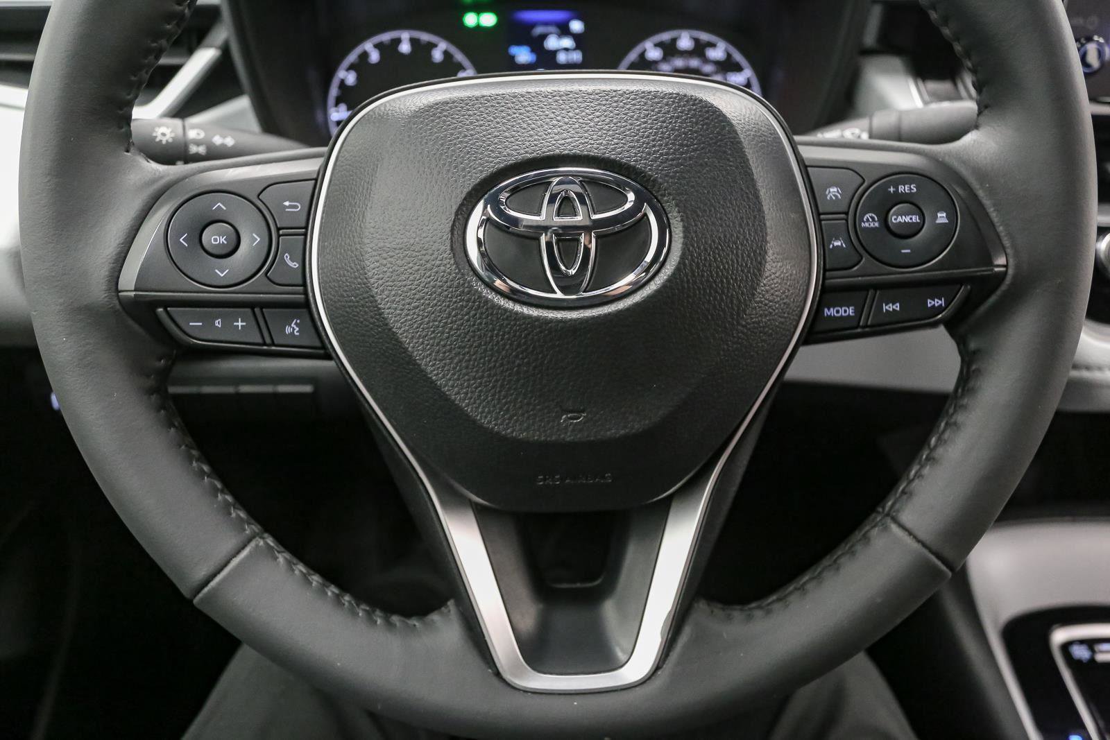 Used 2024 Toyota Corolla SE FWD image 31