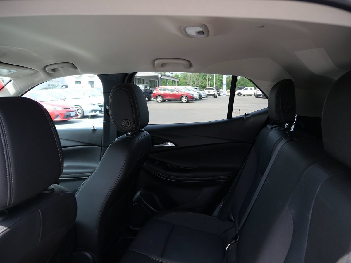 Used 2024 Buick Encore GX Preferred FWD image 21