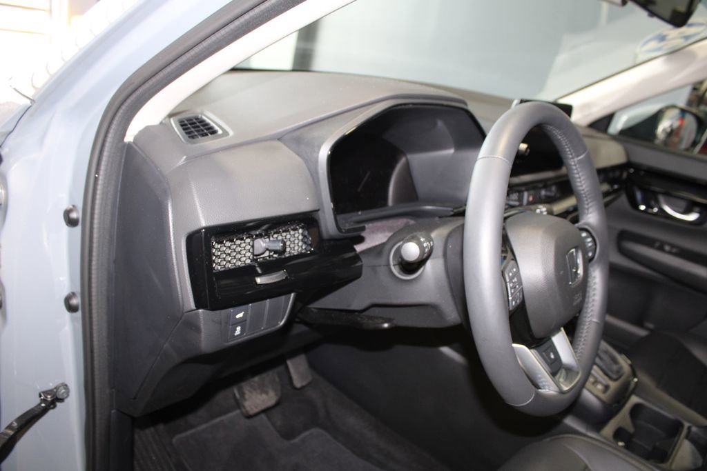Used 2024 Honda CR-V EX-L image 11