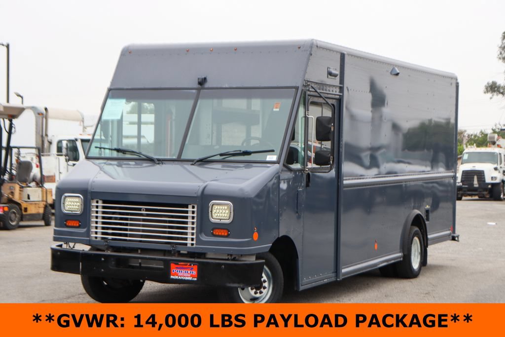 Used 2019 Ford E-450 and Econoline 450 Super Duty RWD image 4