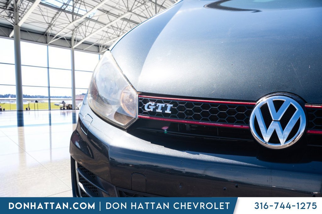 Used 2011 Volkswagen GTI 2-Door FWD image 27
