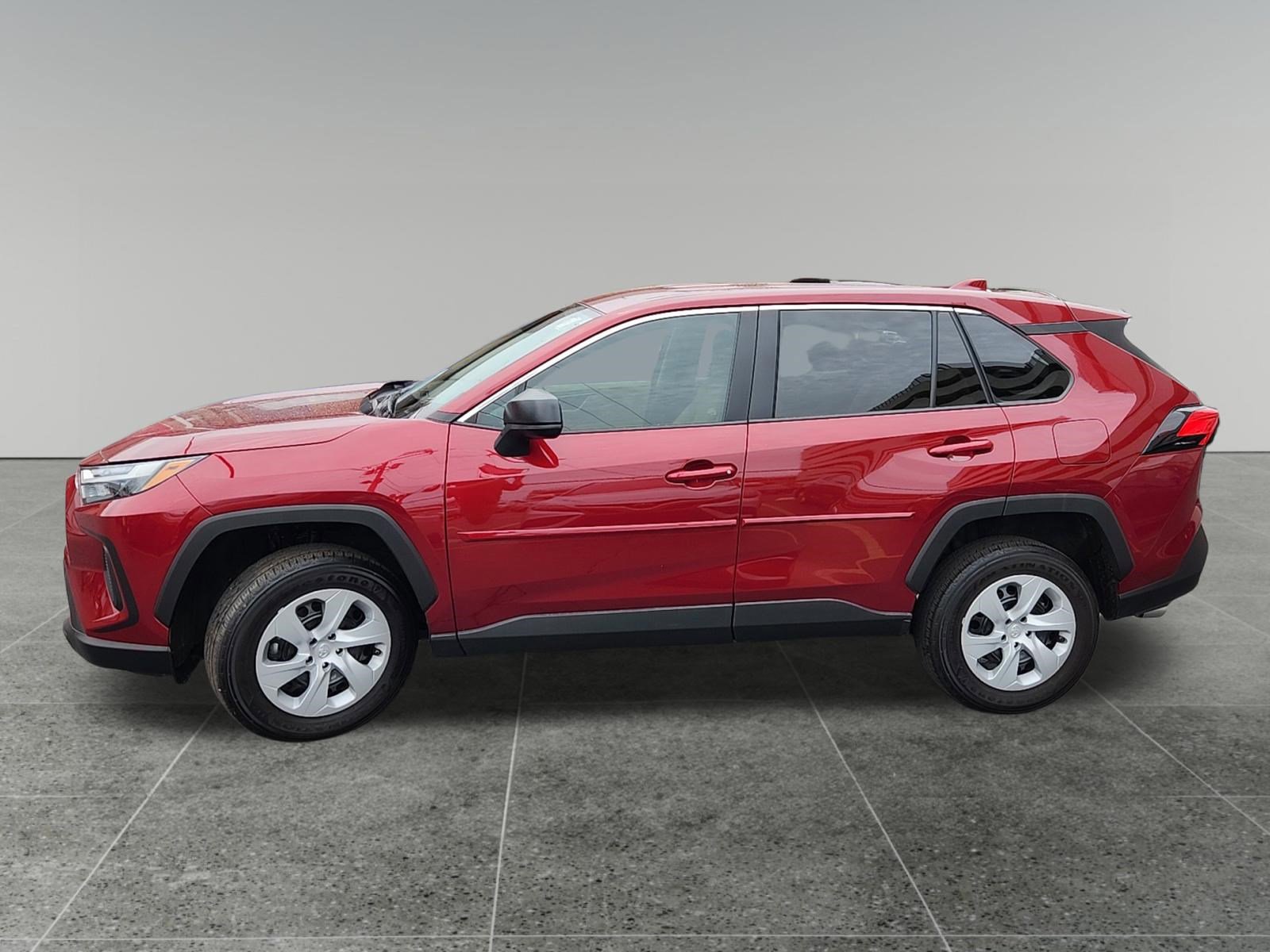 Certified 2025 Toyota RAV4 LE FWD image 4