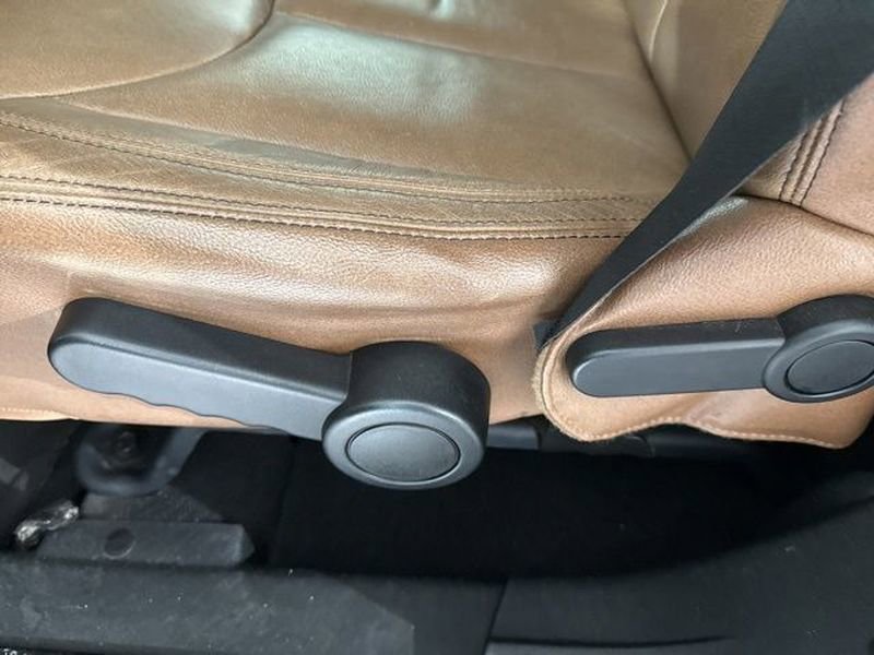 Used 2017 Jeep Wrangler Unlimited Sahara w/ Max Tow Package image 19