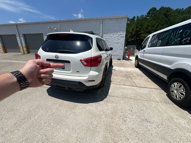 Used 2019 Nissan Pathfinder SL FWD image 14