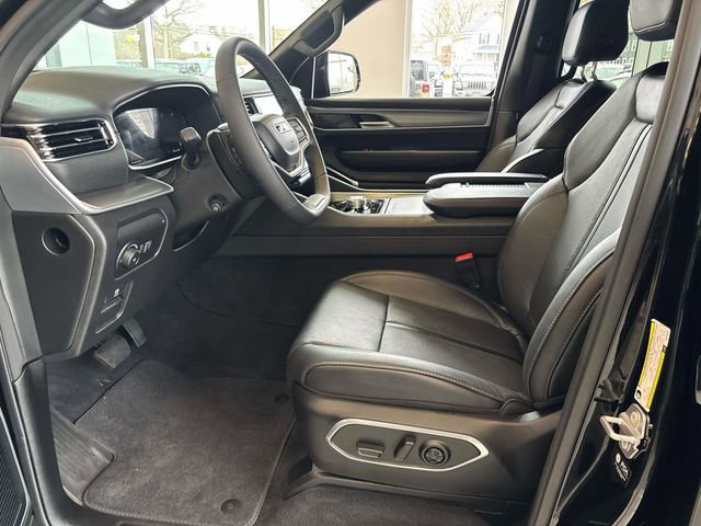 New 2025 Jeep Wagoneer Series II w/ Convenience Group I image 4