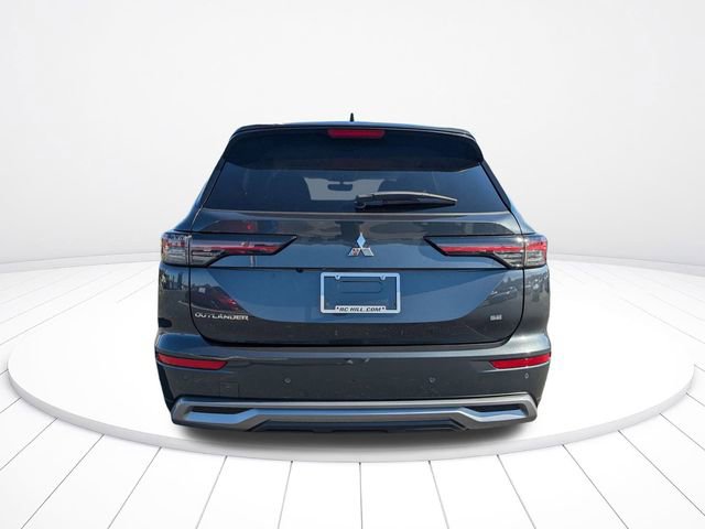 New 2026 Mitsubishi Outlander SE FWD image 4