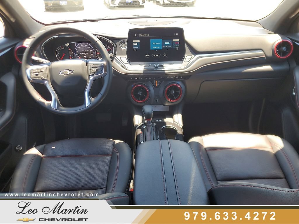 Used 2025 Chevrolet Blazer RS AWD/4WD image 12