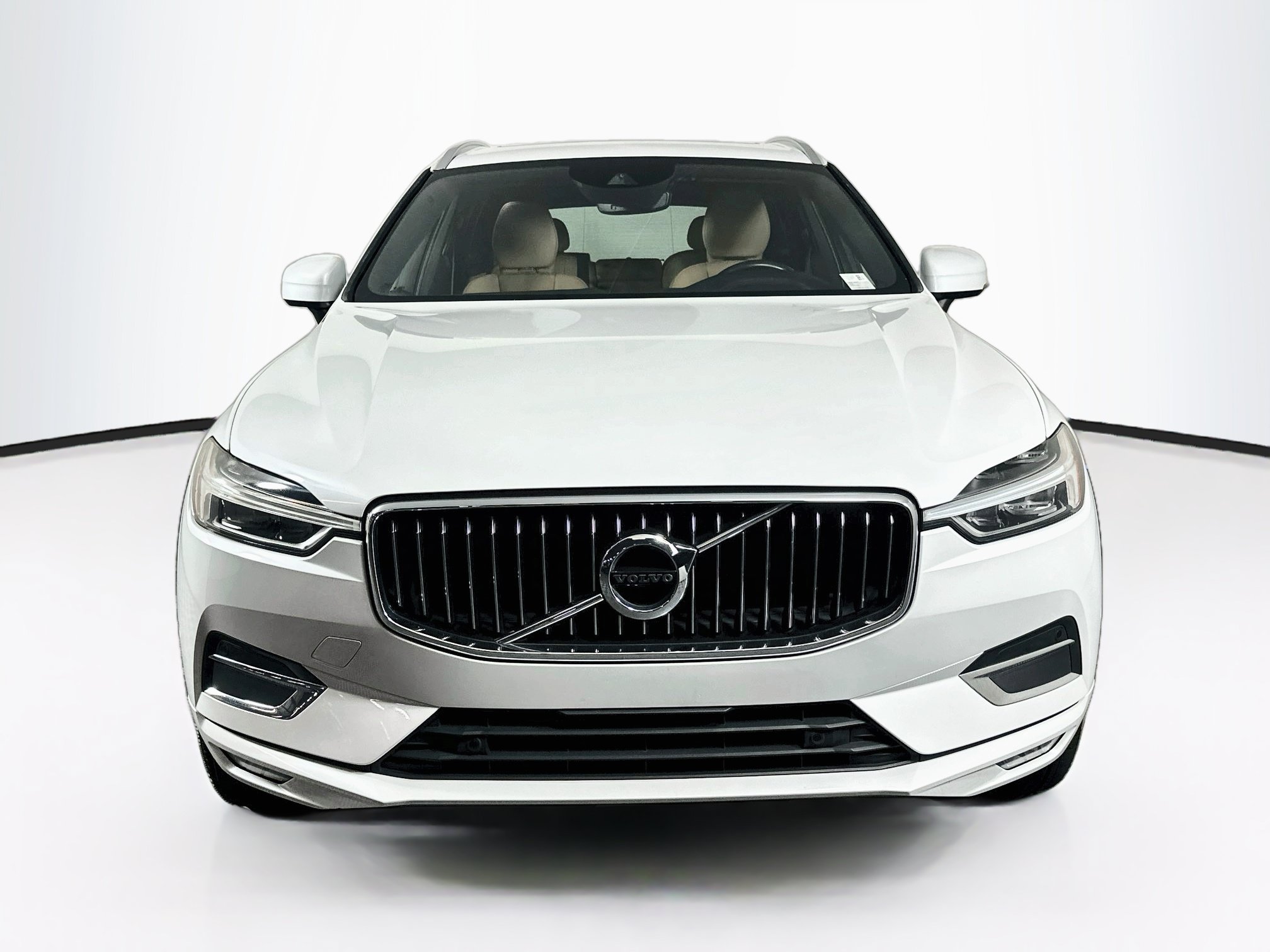 Used 2019 Volvo XC60 T6 Inscription AWD/4WD image 2