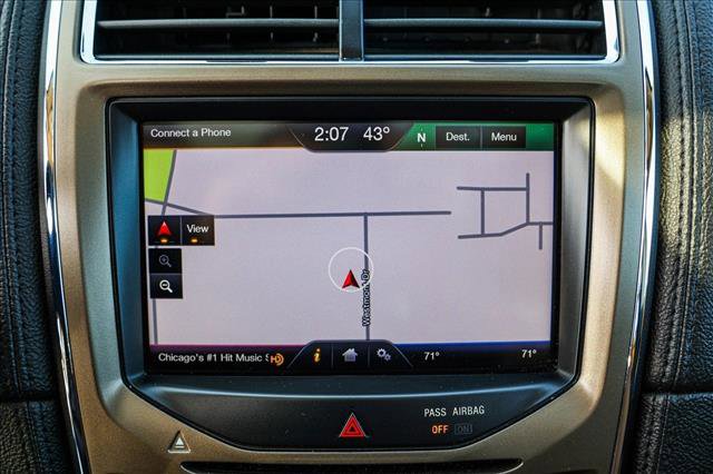 Used 2013 Lincoln MKX AWD image 18