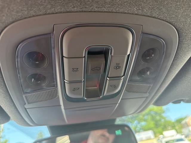 Used 2020 Hyundai Santa Fe SEL image 25