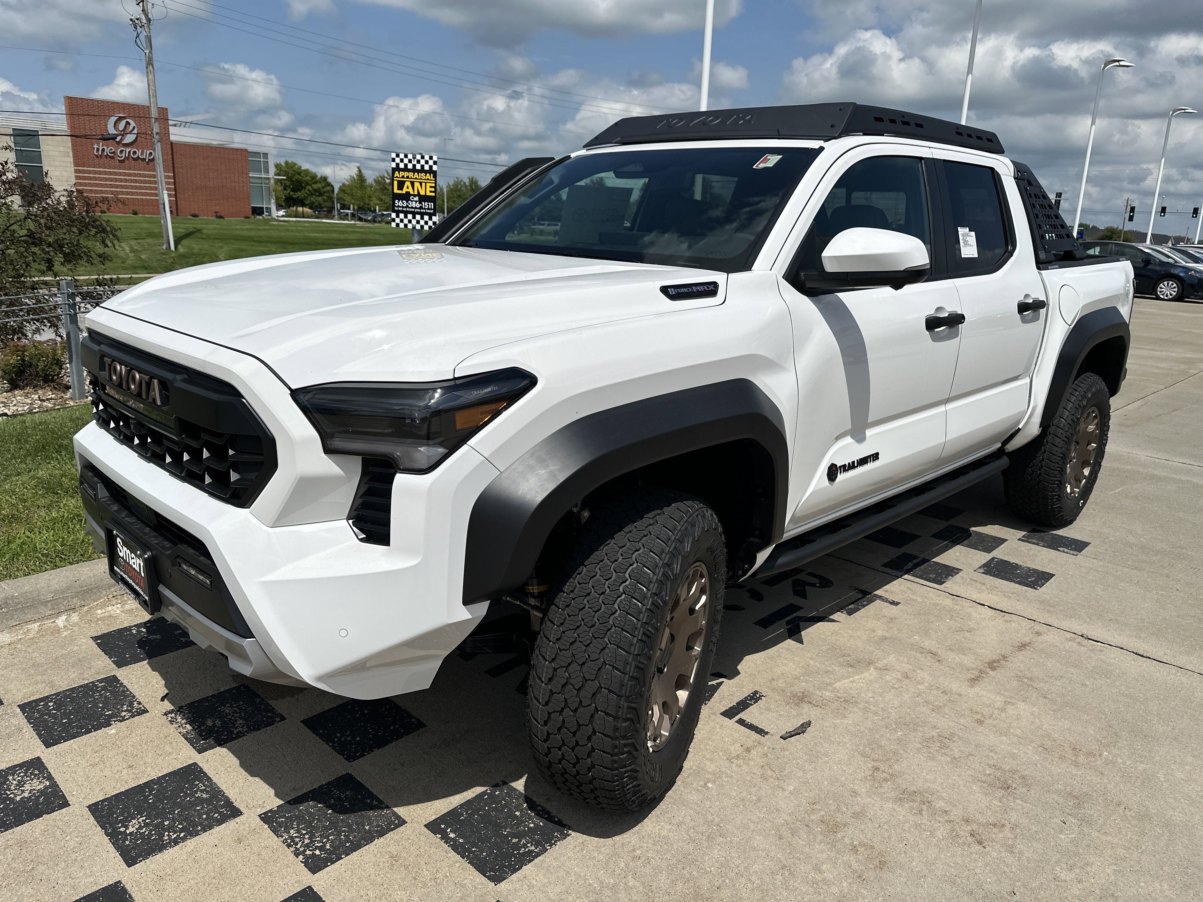 New 2025 Toyota Tacoma 4x4 Double Cab Hybrid image 3