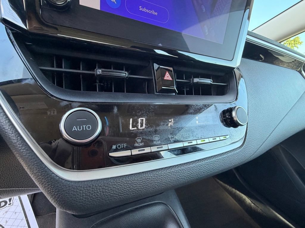 Used 2023 Toyota Corolla LE FWD image 22