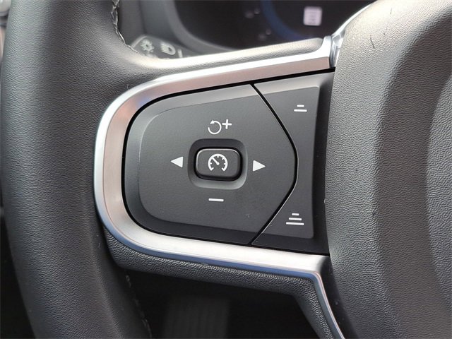 Used 2024 Volvo S60 B5 Core image 17