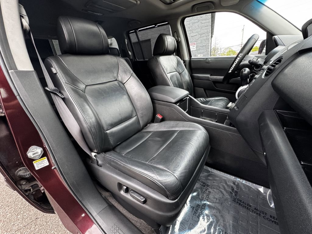 Used 2011 Honda Pilot Touring image 22