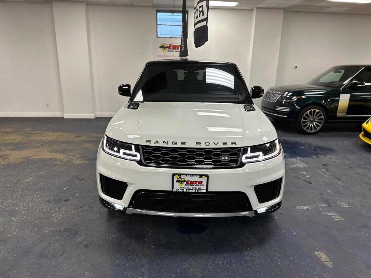 Used 2021 Land Rover Range Rover Sport HSE Silver Edition AWD/4WD image 3