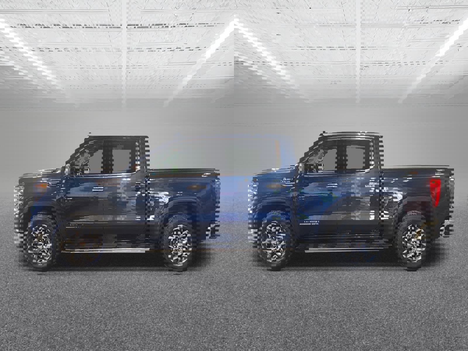 Used 2023 GMC Sierra 1500 SLT w/ SLT Premium Package image 1