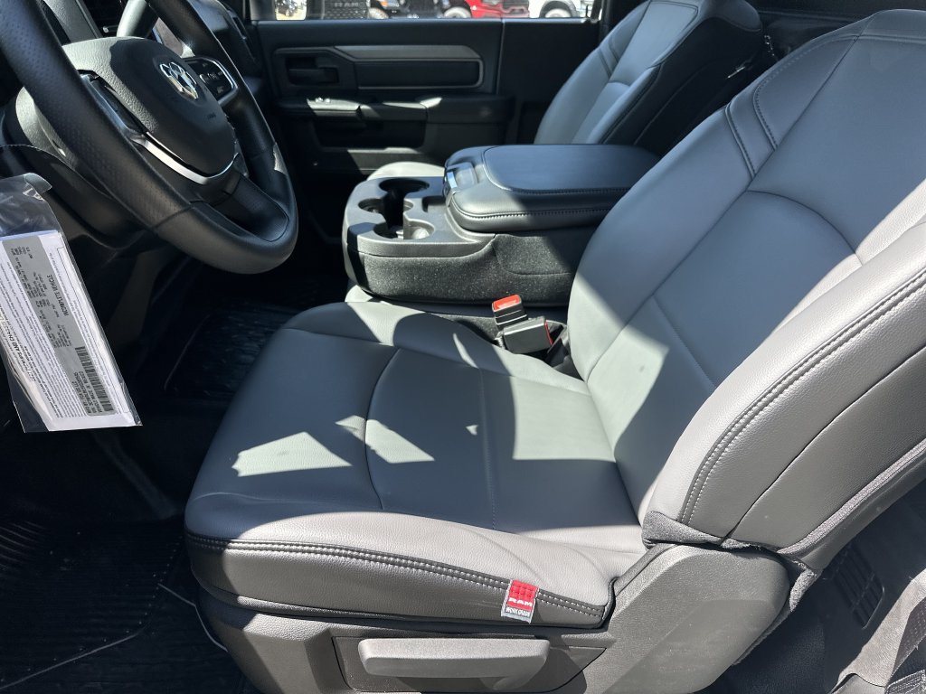 New 2027 RAM 4500 Tradesman AWD/4WD image 10
