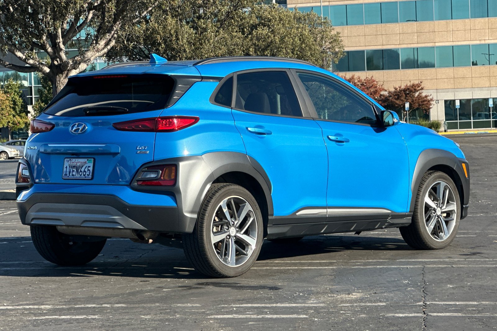Used 2019 Hyundai Kona Ultimate AWD/4WD image 4