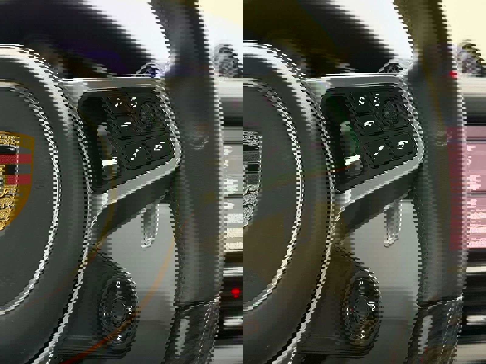 Used 2021 Porsche Cayenne GTS w/ Premium Package Plus image 35