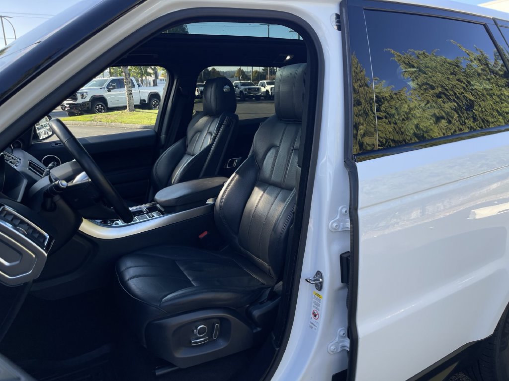 Used 2016 Land Rover Range Rover Sport HSE AWD/4WD image 20