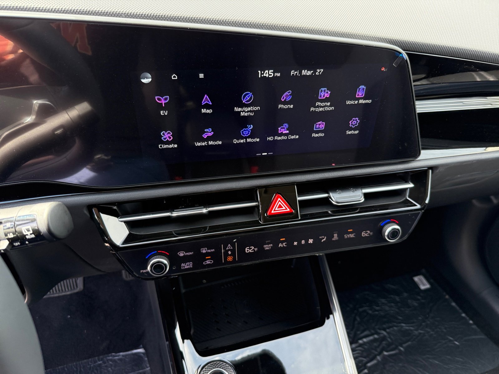 New 2026 Kia Niro Wind FWD image 12