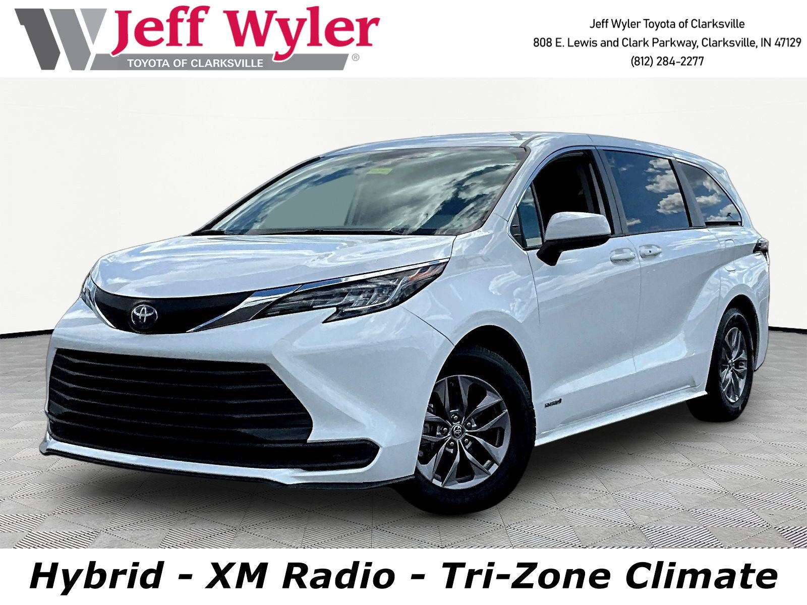 Used 2021 Toyota Sienna LE FWD video 1