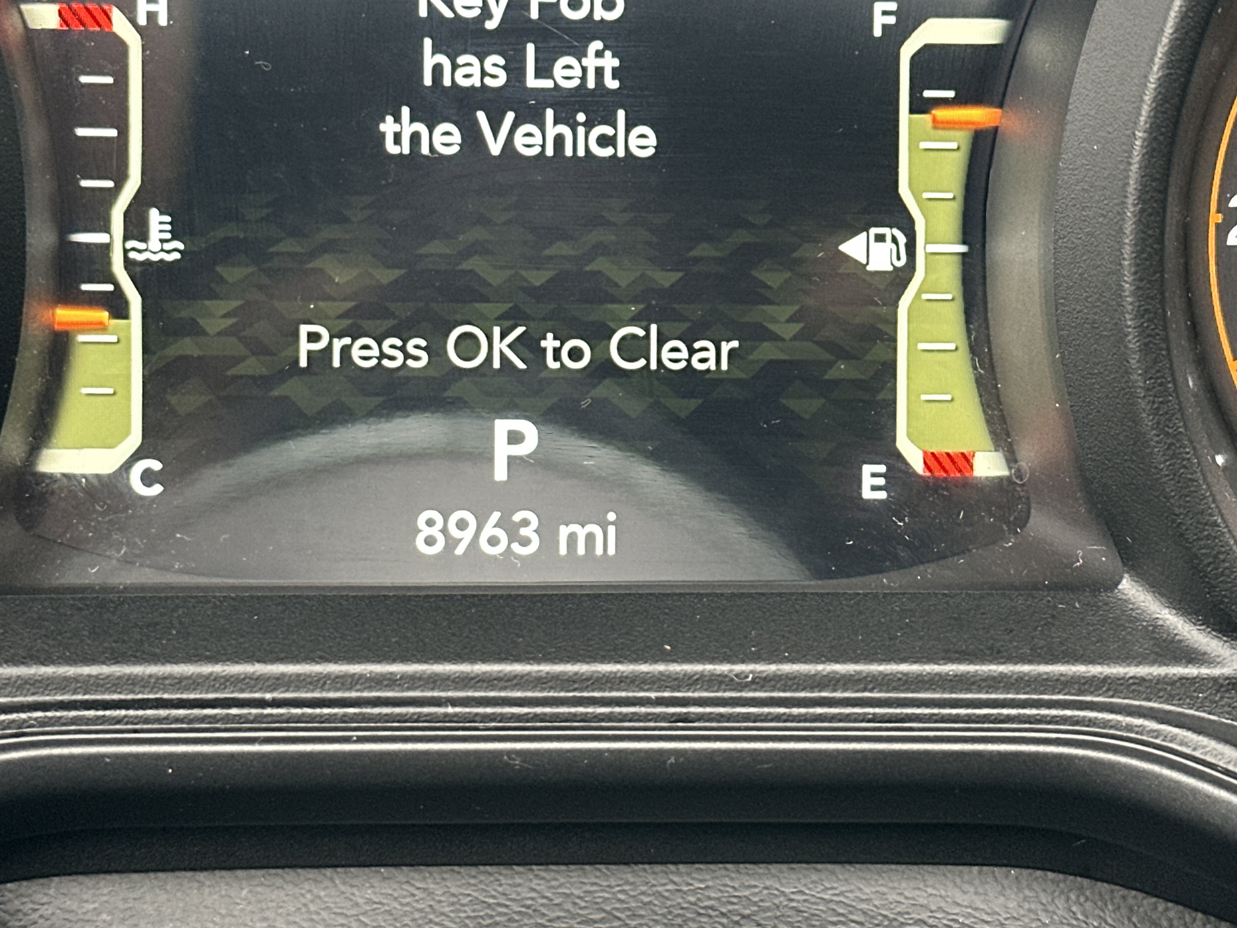 Used 2025 Jeep Wrangler Sahara w/ Safety Group image 29